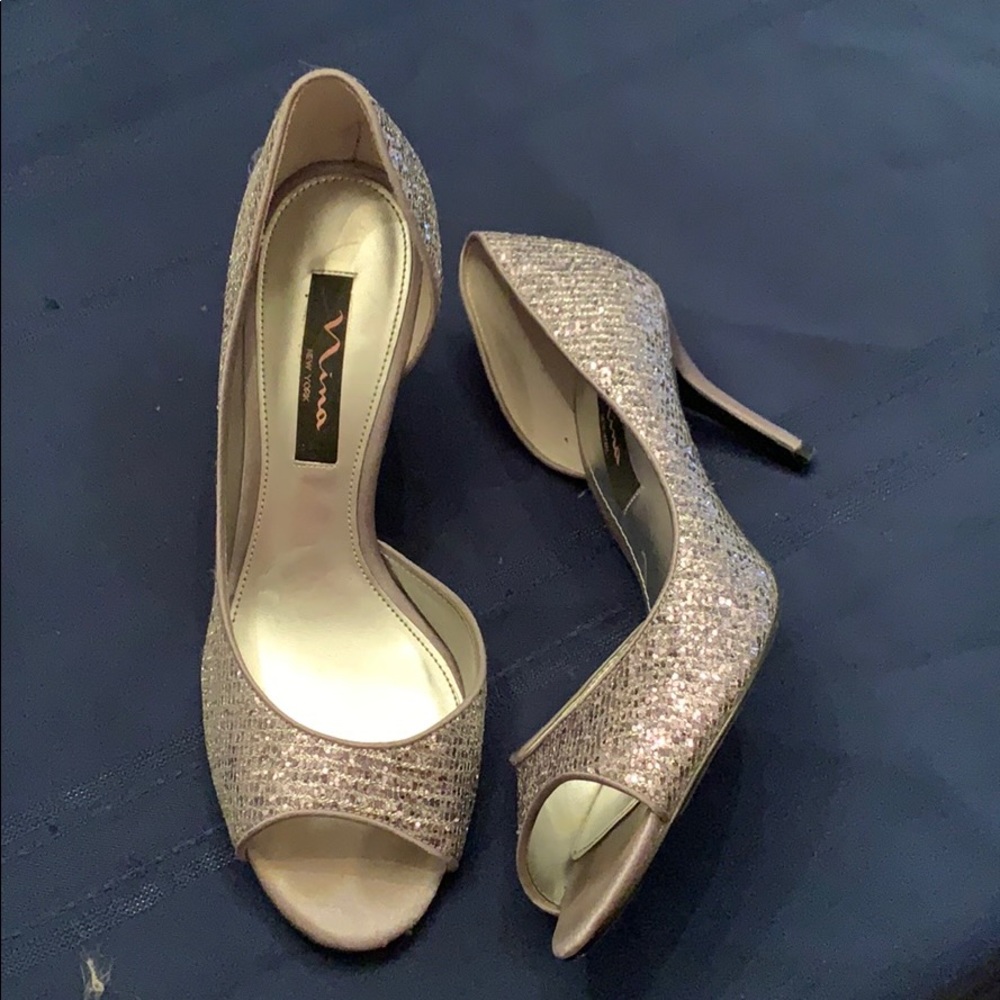 Size 8 silver / glittery heels